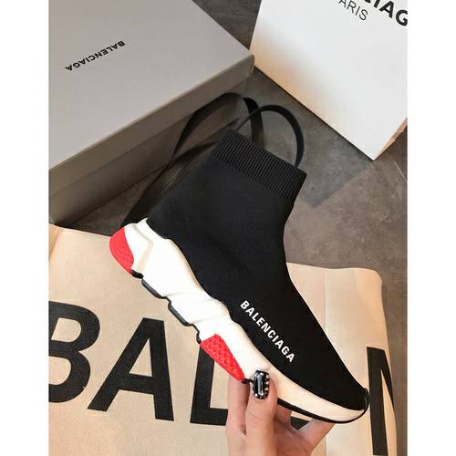 Picture of Balenciaga Shoes Women _SKUfw86661610fw